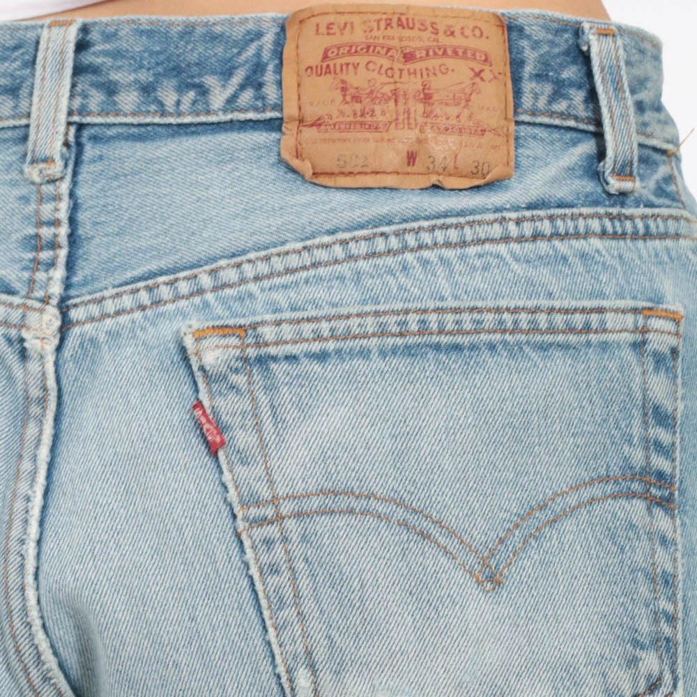 Ripped Levis 501 Jeans 31 -- Distressed Boyfriend Jeans Straight Leg ...