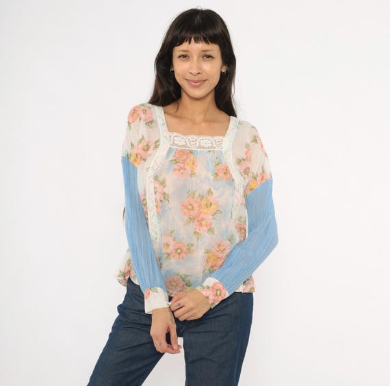 70s Floral Prairie Blouse Peasant Bohemian Hippie Lace Trim Cotton Gauze Sleeve Pink Rose Sheer Cottagecore Cream Patchwork Shirt Medium M