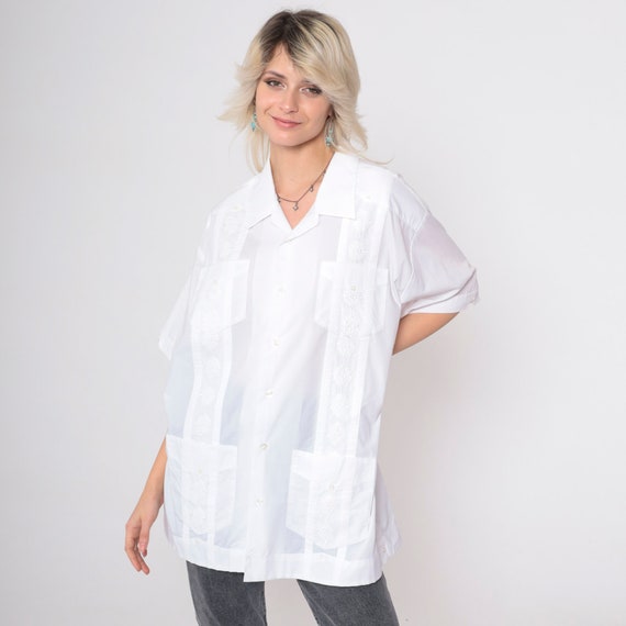 White Embroidered Shirt 90s Guayabera Style Pintuck Button Up Shirt Vintage Collared Pocket 1990s Retro Short Sleeve Men's Extra Large xl