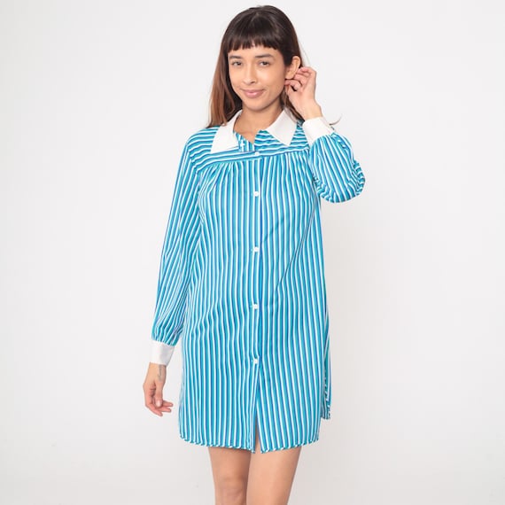 60s Striped Mod Dress Blue White Mini Long Sleeve Button Front White Collar Shirt Dress Space Age Go Go Geometric Vintage Twiggy Medium M