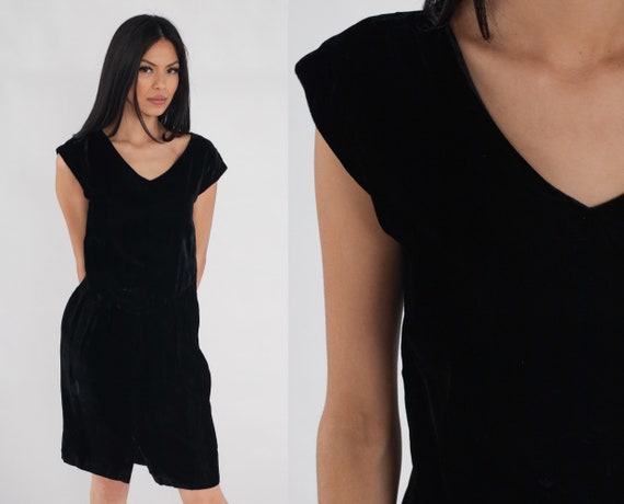 Black Velvet Dress 60s Cocktail Dress Mini Pencil Dress Cap Sleeve Front Slit Sheath Party Evening Minidress Vintage 1960s Small
