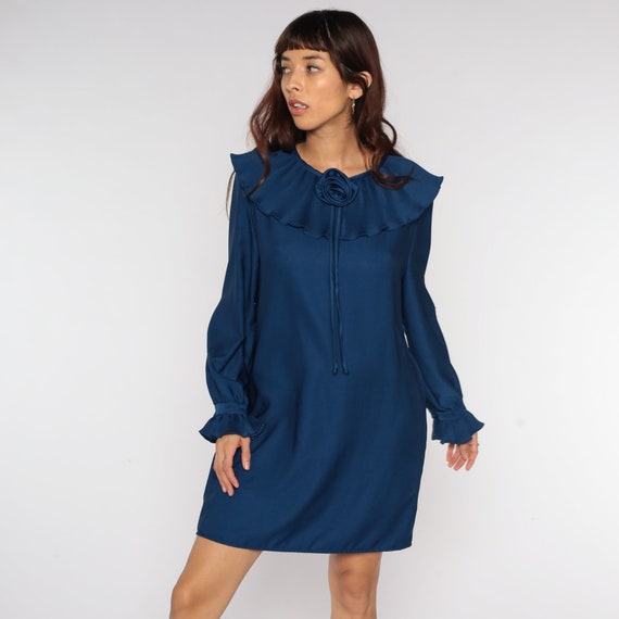 Blue Ruffle Dress Ruffle Neck 70s Mini Dress Rosette Flower Dress Cocktail Party Dress 1970s Shift Long Sleeve Vintage Plain Large L