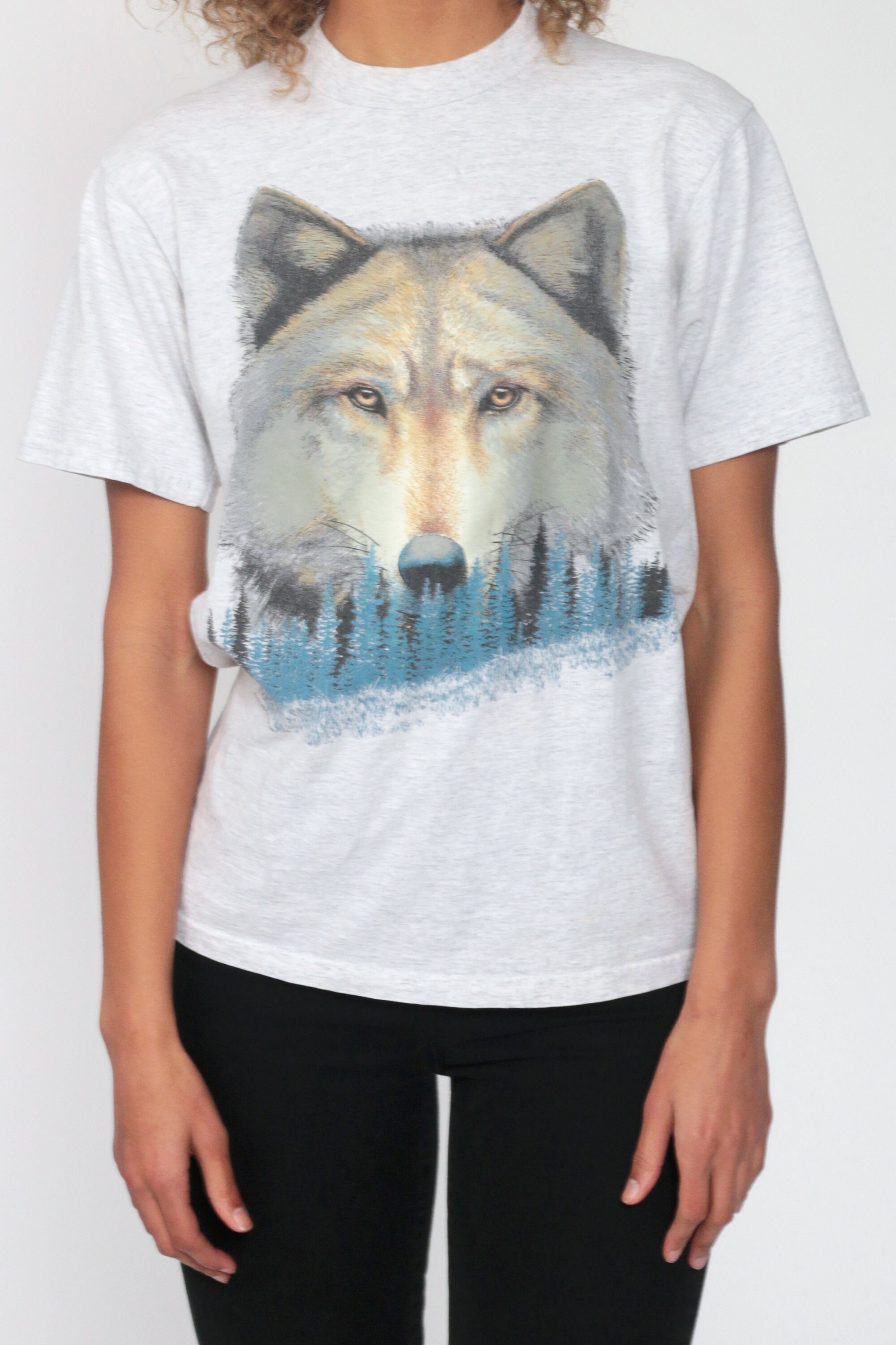 Wolf Tshirt Animal Shirt 90s Wolf Print TShirt Distressed | Etsy