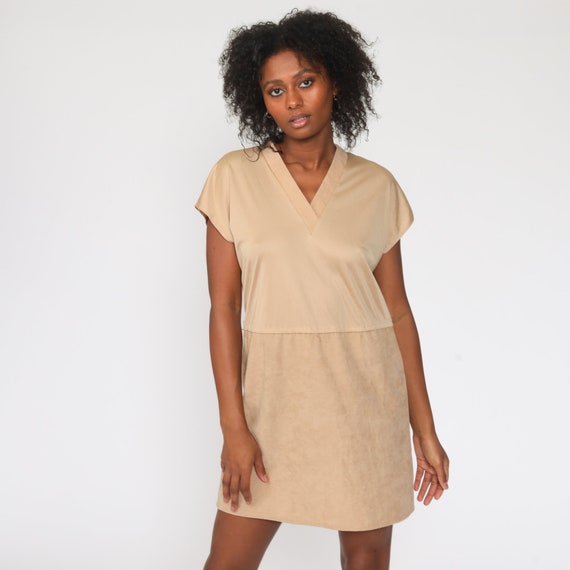 Tan Mini Dress 70s Dress Plain V Neck Retro Dress Cap Sleeve Dress 1970s High Waist Vintage Medium