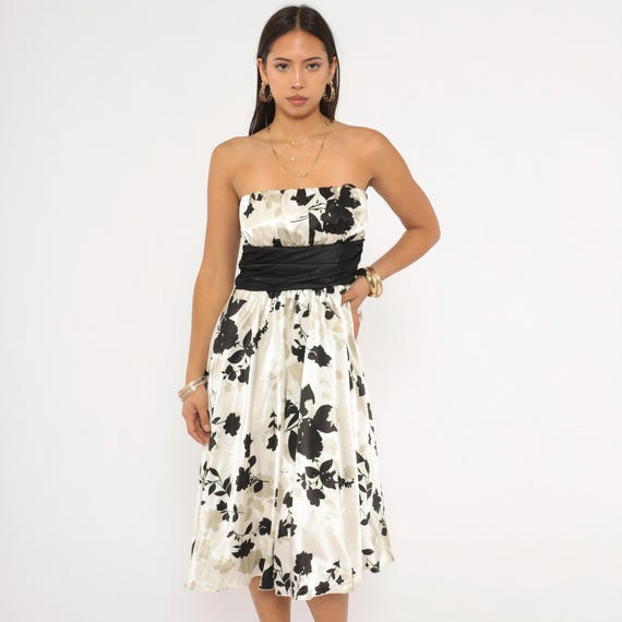 2000s Strapless Floral Mini Dress Black Cream Satin Empire Waist Gathered Bodice Cocktail Party Ivory Sweetheart Neckline Vintage Medium M