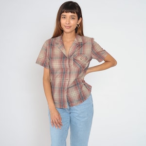 Plaid Blouse 80s Button Up Shirt Short Sleeve Collared Top Checkered Preppy Casual Summer Red Blue Tan Chest Pocket Vintage 1980s Medium M