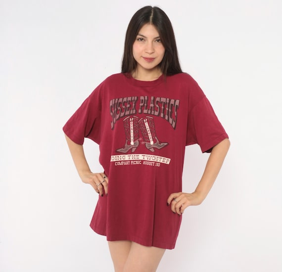 90s Cowboy Boots Tee Burgundy Western Rodeo Two Step Print Boxy Short Sleeve Cotton T Shirt Wine Red Country Line Dance Top Vintage Large L