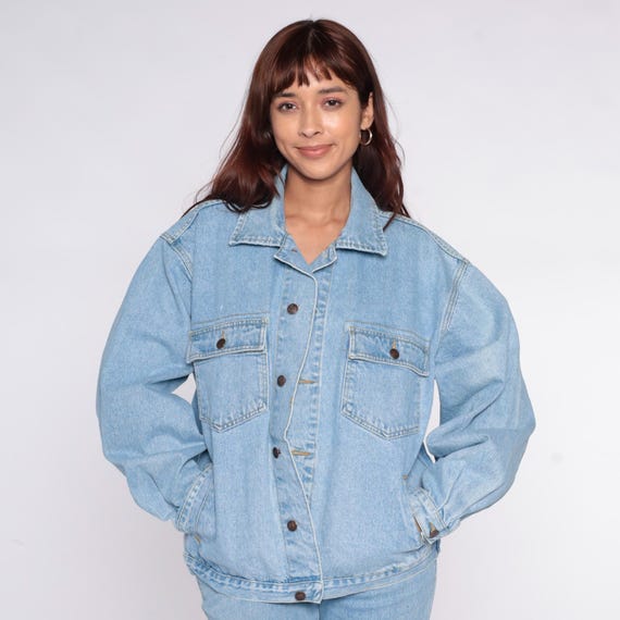 Light Blue Denim 90s Jacket Button Front Cotton Jean Jacket Chest Pockets Classic Vintage Relaxed Fit Long Sleeve Light Wash Trucker Large L