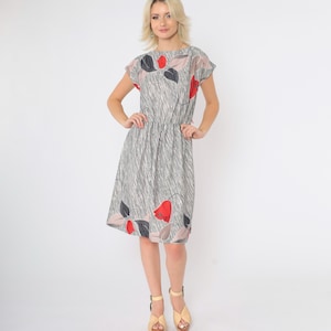 Vintage Casual Floral Dress 70s Retro Cap Sleeve High Waisted Knee Length Red Black Taupe Retro Day Summer Hippie Boho 1970s Small Medium