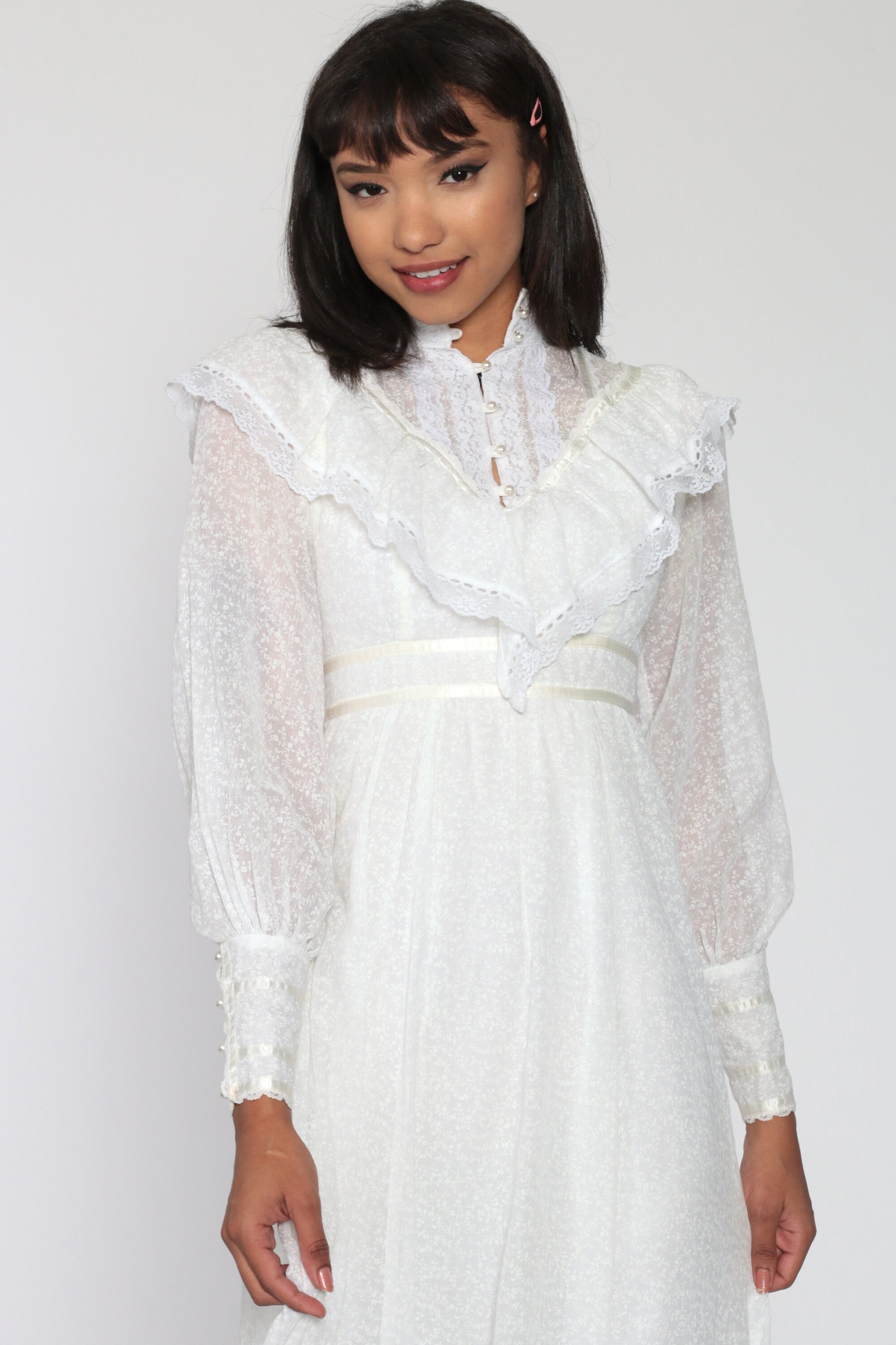 Gunne Sax Dress 70s White Maxi Prairie Dress FLORAL Calico Bohemian