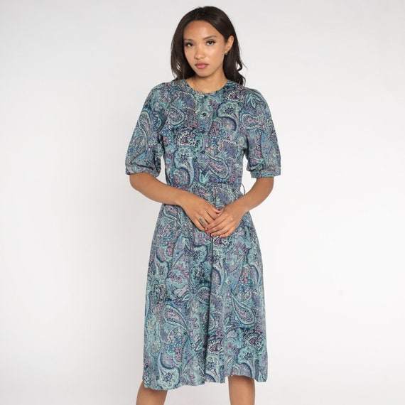 Blue Paisley Dress 80s Midi Dress Button up Shirtwaist Day Dress High Waisted Pleated Short Sleeve Summer Boho Retro Vintage 1980s Medium