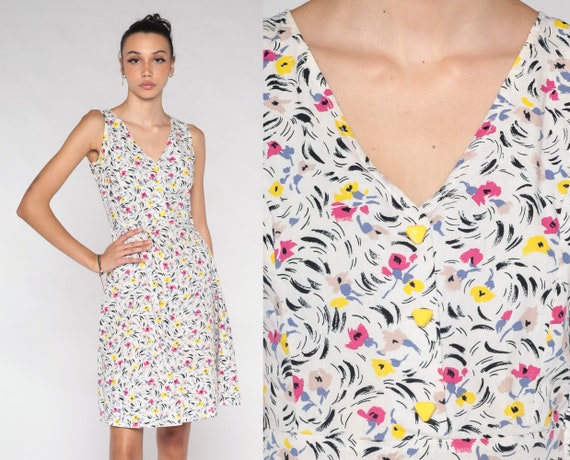White Floral Dress 70s 80s Mini Dress Retro Sleeveless Button up Sundress Flower Print Summer Day Dress A Line V Neck Vintage Extra Small xs