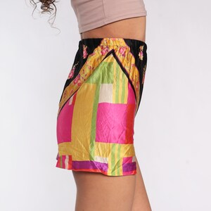 Pink Hippie Psychedelic Men's Shorts main image 0