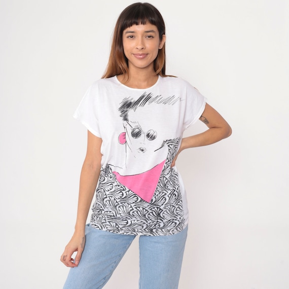 90s Woman T-Shirt Graphic Tee Geometric Art Sketch Lady Print Retro TShirt White Vintage 1990s Short Sleeve Extra Small xs