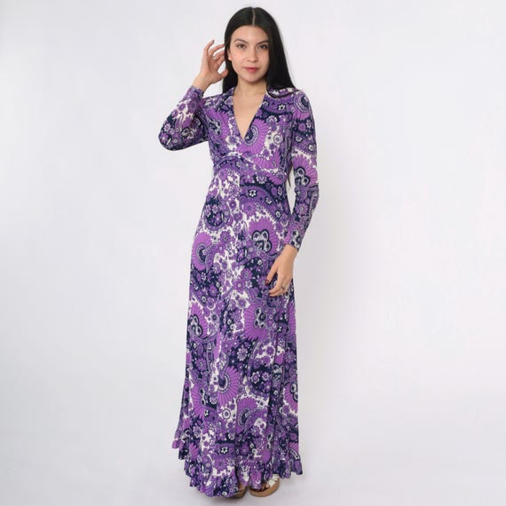 70s Psychedelic Maxi Dress Vintage Purple Paisley Floral Print Bohemian Gown V Neck 1970s Boho Mod Empire Waist Twiggy Long sleeve Medium