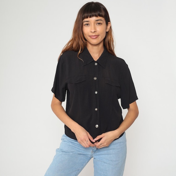 Black Preppy Shirt 90s Short Sleeve Collared Blouse Chest Pockets Minimalist Office Siren Top Work Wear Business Vintage Corporate Medium M