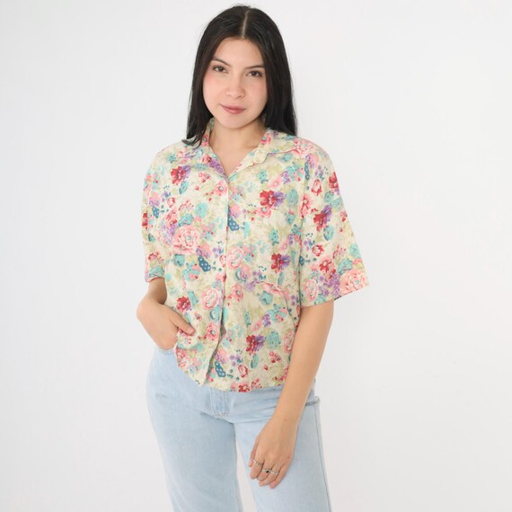 90s Floral Blouse Pearl Cluster Button Up Shirt Vintage Off-White Pink Blue Short Sleeve Top Retro Flower Print Casual 1990s Oversized Small