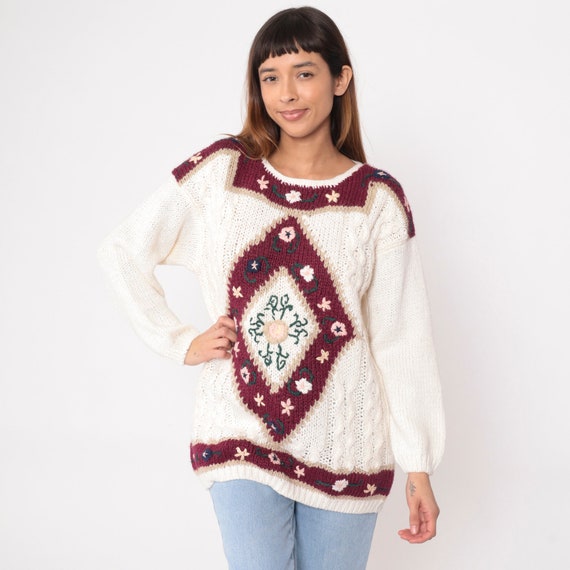 Embroidered Floral Sweater 90s Cream Cable Knit Sweater Burgundy Geometric Diamond Ramie Acrylic Sweater 1990s Pullover Vintage Medium