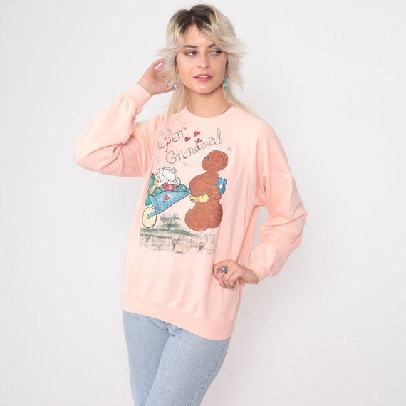Super Grandma Sweatshirt 90s Peach Hand Painted Teddy Bear Rabbit Grandmother Pullover Sweater Garden Graphic Vintage 1990s Medium Large