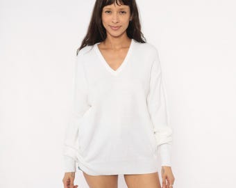 80s Jantzen V Neck Sweater White Ivory Knit Pullover Cream Long Sleeve Top Relaxed Fit Dropped Shoulder Off White Vintage Extra Large XL