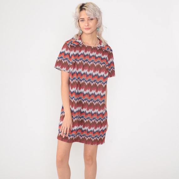 Vintage Psychedelic Striped Mod Dress 60s 70s Zig Zag Dress Orange Brown Blue Shift Mini 1960s Sixties Twiggy Short Sleeve Large 12
