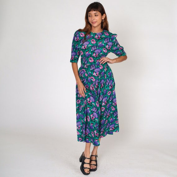 80s Floral Dress Puff Sleeve Dress Basque V Waist Midi Dress Pink Purple Green Summer Vintage 1980s Garden Party Flower Cottagecore Small 6
