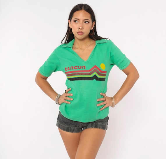 80s Cancun Sunset Graphic Polo Green V Neck Collared Shirt Stripe Vacation Souvenir Short Sleeve Tourist Travel Top Sporty Preppy Medium M