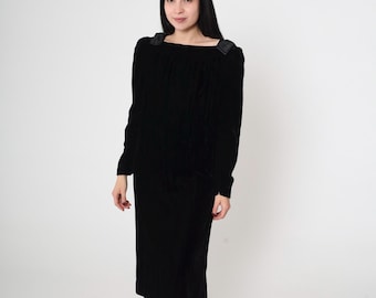 Vintage Victor Costa Velvet Party Dress 80s Black Bow Shoulder Midi 1980s Cocktail Shift Formal Long sleeve Holiday Square Neck Medium M