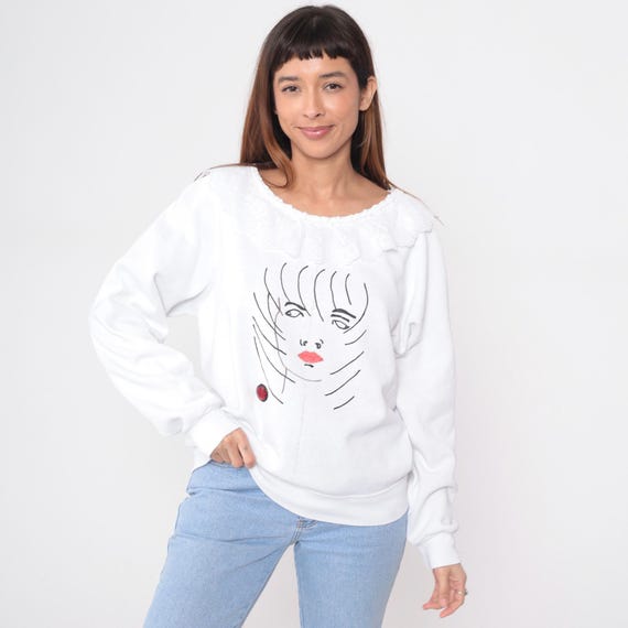 Face Art Sweatshirt 80s White Graphic Print Crew Neck Vintage Portrait Design Abstract Drawing Statement Artistic Fashion Top Large L