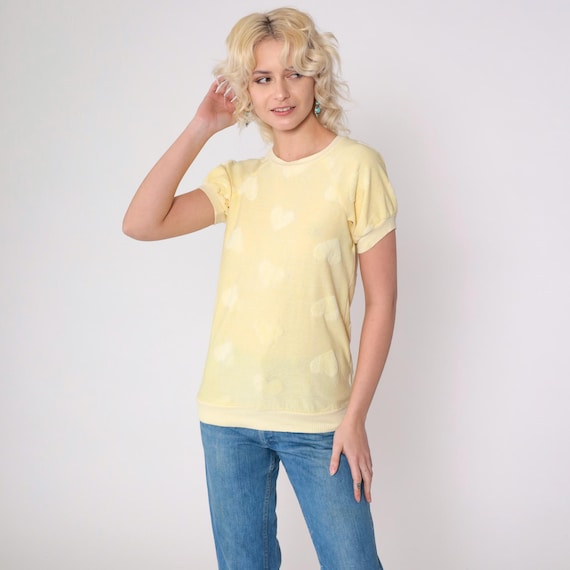 80s Terry Cloth Heart Shirt Light Yellow Slouchy T-Shirt Short Raglan Sleeve Banded Hem Top Retro Solid Casual Tee Vintage 1980s Small xs