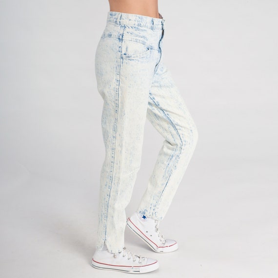 Acid Wash Jeans 80s Mom Jeans Denim High Waist Jeans 1980s White Blue Tapered High Waisted Denim Pants Vintage Small 28