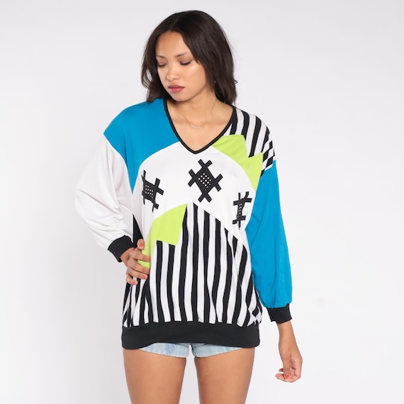 90s Colorblock Sweatshirt Geometric Print Black Blue Yellow White Striped Abstract Streetwear Neon Urban Alt Athleisure Long Sleeve Large L