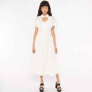 white heart cut out dress White Heart Cutout Dress with Fitted Bodice & Pleated Skirt, L
