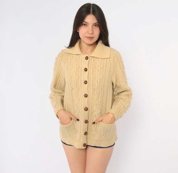 80s Distressed Cable Knit Cardigan Cream Wool Fisherman Sweater Popcorn Chunky Aran Patch Pocket Grandpa Cottagecore Long Sleeve Medium M