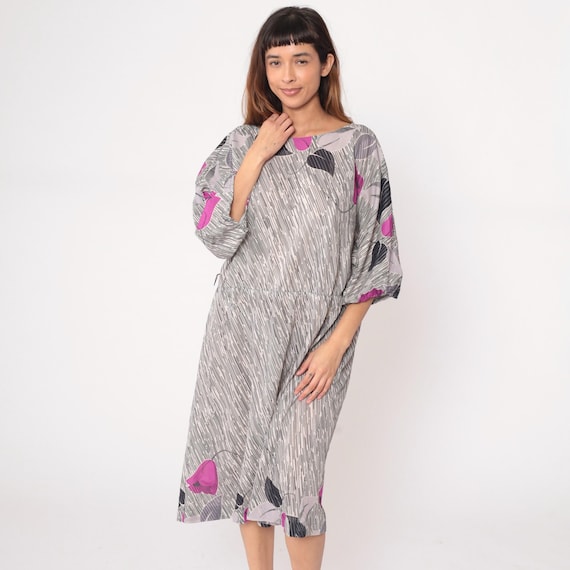 70s Abstract Maxi Dress Purple Magenta Black White Line Pattern Three Quarter Sleeve Loose Fit Vintage Loungewear Summer Extra Large XL