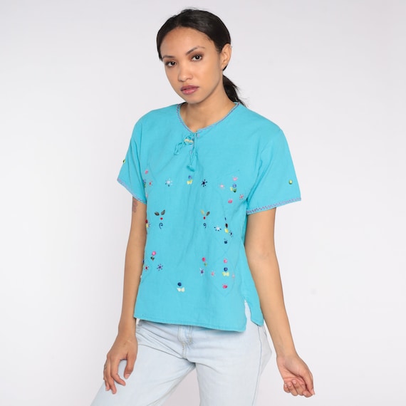 Blue Embroidered Shirt 90s Floral Blouse Short Sleeve Top Flower Sun Butterfly Print Hippie Summer Festival Vintage 1990s Cotton Medium M