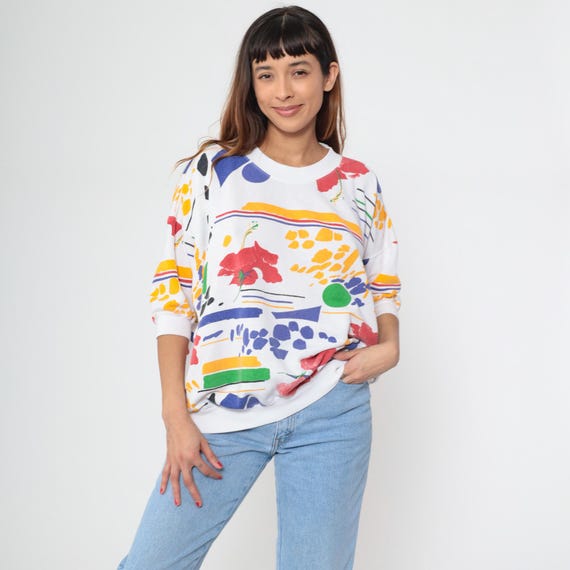 Colorful Floral Sweatshirt 90s Abstract Print White Geometric Art Short Sleeve Bold Top Painterly Maximalist Bright Vintage Graphic Small S