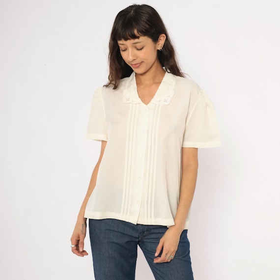 Lace Collar Blouse 70s Cream Pintuck Button Front Short Sleeve Puff Shoulder V Neck Ivory Top Scalloped Floral Trim Off White Shirt Large L