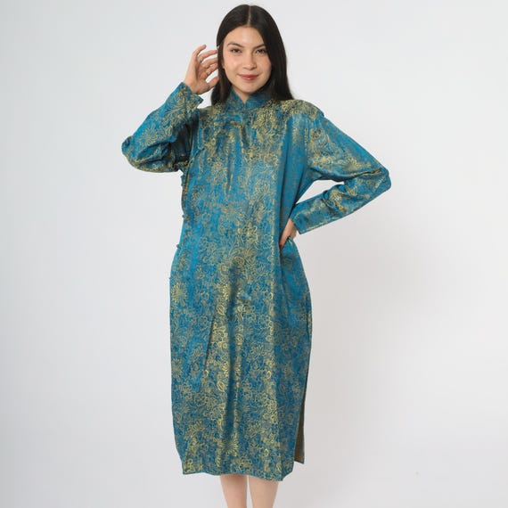 90s Teal Cheongsam Dress Gold Floral Brocade Midi Length Side Slit Long Sleeve Mandarin Collar Oriental Style Evening Vintage Party Medium M