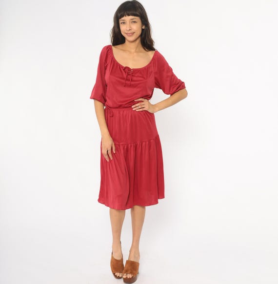 70s Red Midi Dress Prairie Peasant Tiered Ruffle Hem Drawstring Scoop Neckline Elastic Waist 3/4 Sleeve Vintage Burgundy Small Medium S M