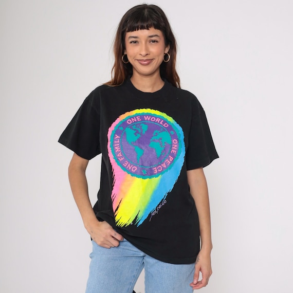 Vintage One World T-Shirt 90s Black Rainbow One Family One Peace Neon Brush Stroke Graphic Globe Earth San Diego Tee 1990s Unity Medium M