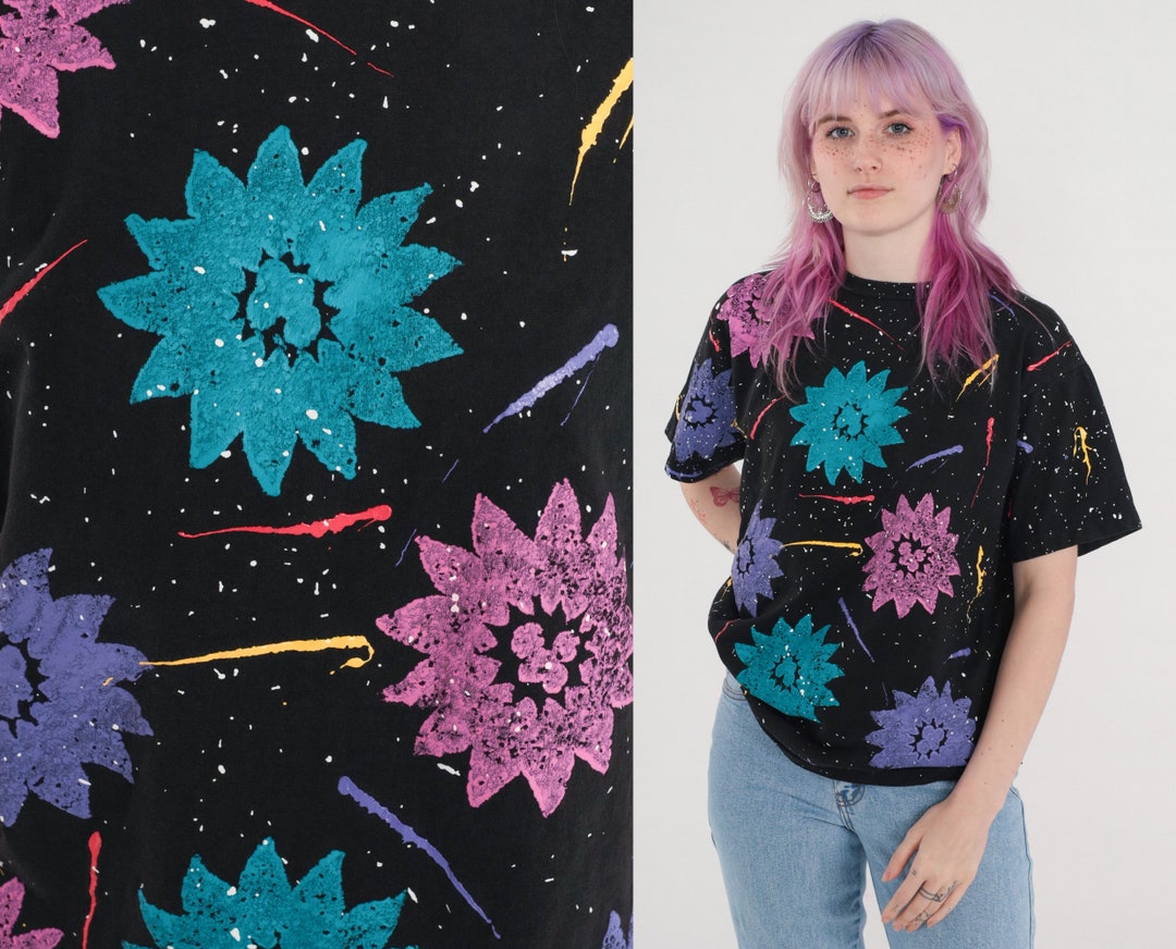Floral T Shirt Sponge Painted Shirt 90s Floral Tee Graphic Black Purple
