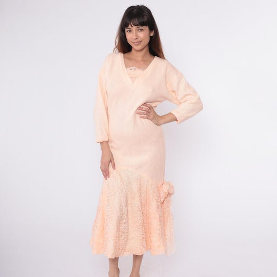 Vintage Peach Knit Dress Lace Mermaid Hem Party Dress 80s Long Sleeve V-Neck 1980s Formal Sweater Dress Pastel Going Out Medium