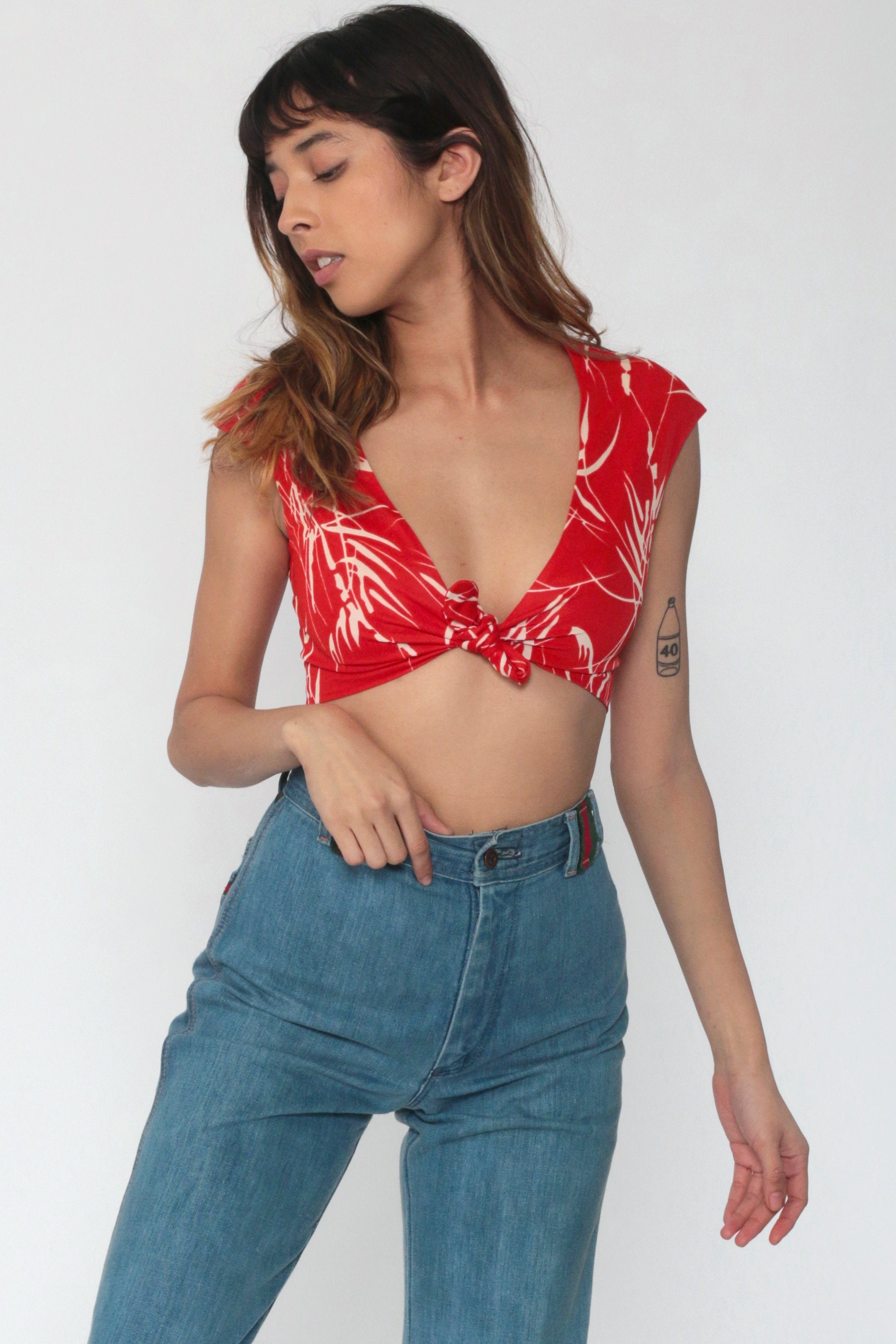 Boho Blouse Hot Pink Crop Top Deep V Neck 70s Hippie PLUNGING Neckline Shirt Tie Waist 1970s Vintage Bohemian Plunge Neck Medium Large