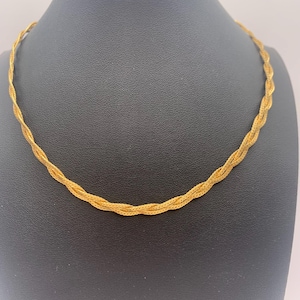 Goldtone Monet Chain