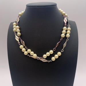 Vtg Faux Pearl Necklace