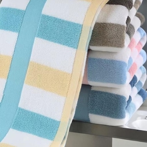 Ultra Absorbent Eco Friendly Bath Towel - Soft and Natural