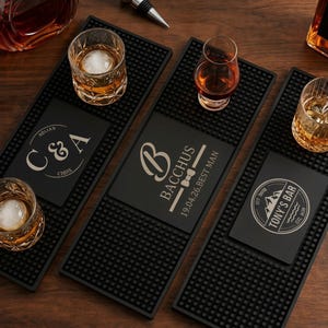 Tapis de bar personnalisé pour pub à domicile, tapis anti-éclaboussures en silicone personnalisé avec nom, décoration pour salle de jeux, cadeau d'anniversaire pour lui, cadeau pour la fête des pères pour un mari