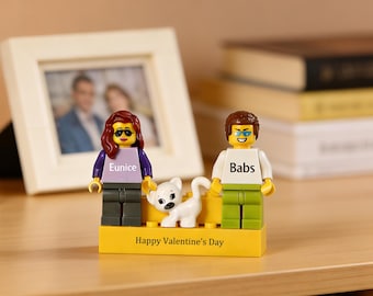 Personalized Couples Building Block Figures with Pet,Custom Family Minifigures,Couple Anniversary Wedding Gift,2026 Graduation Gift