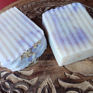 Lavender Oat Meal Goat Milk, Yogurt  Rich  Lathering Moisturizing Natural Artisan